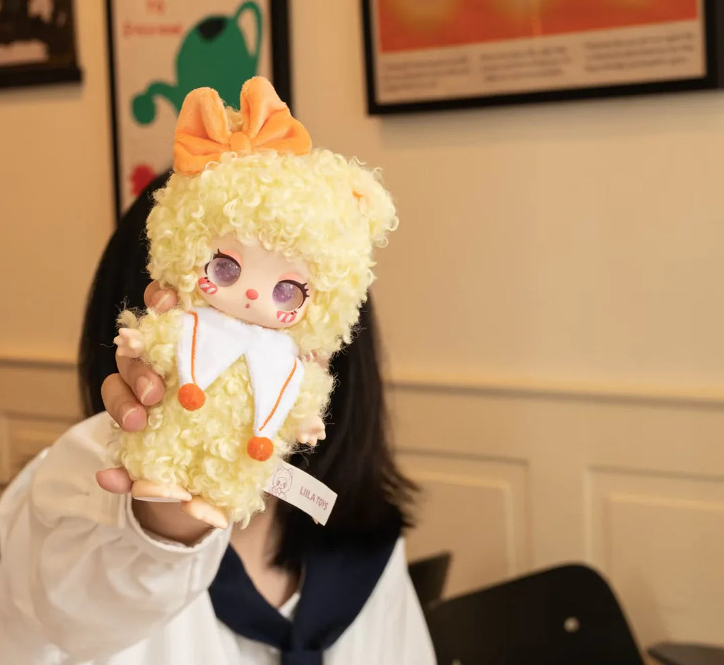 Liila's Lucky Cat V3 - Honeyland Enchantment by Cureplaneta - Small Bacteria | UK Stockist